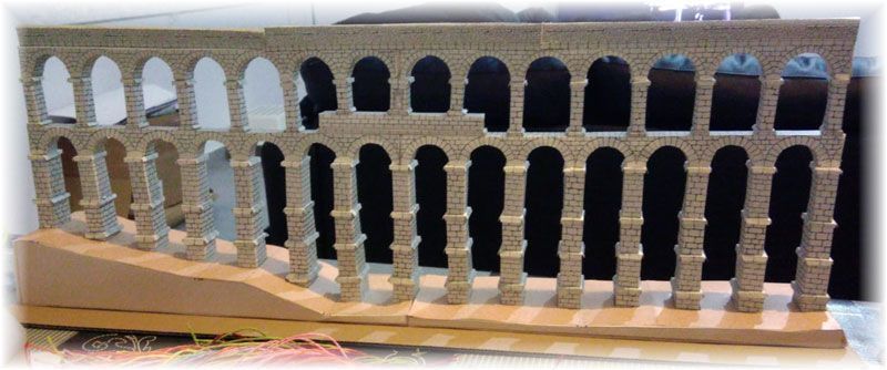 maqueta acueducto segovia